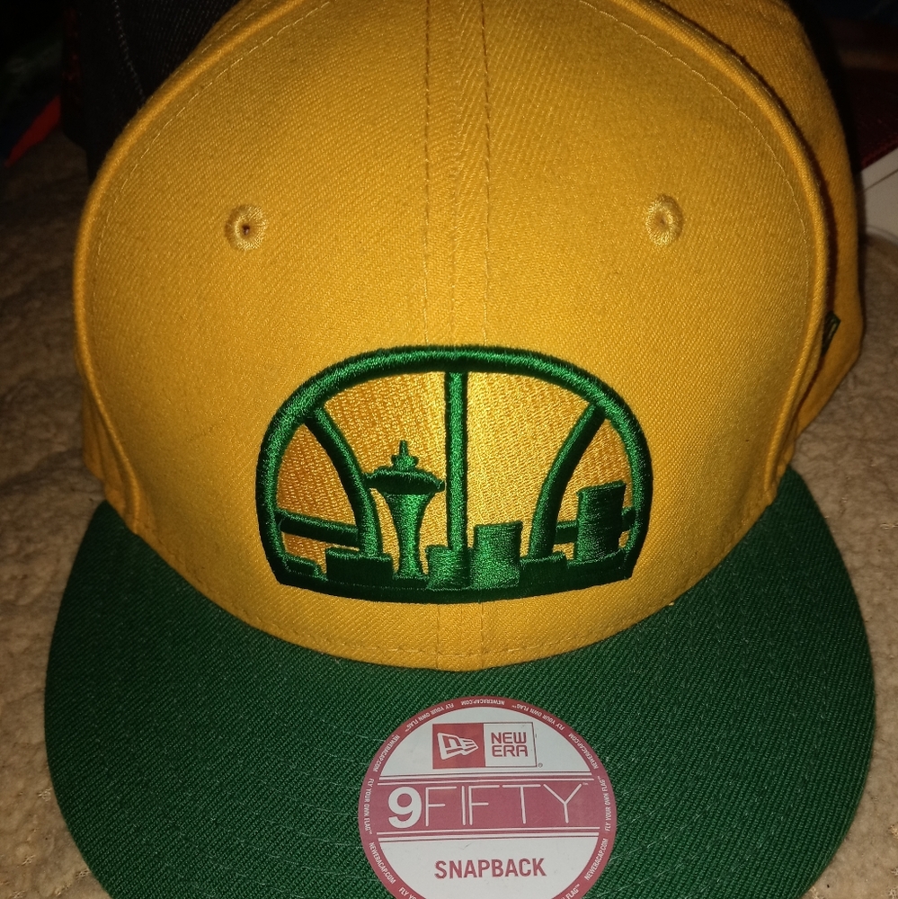 Vintage Seattle Supersonics snapback